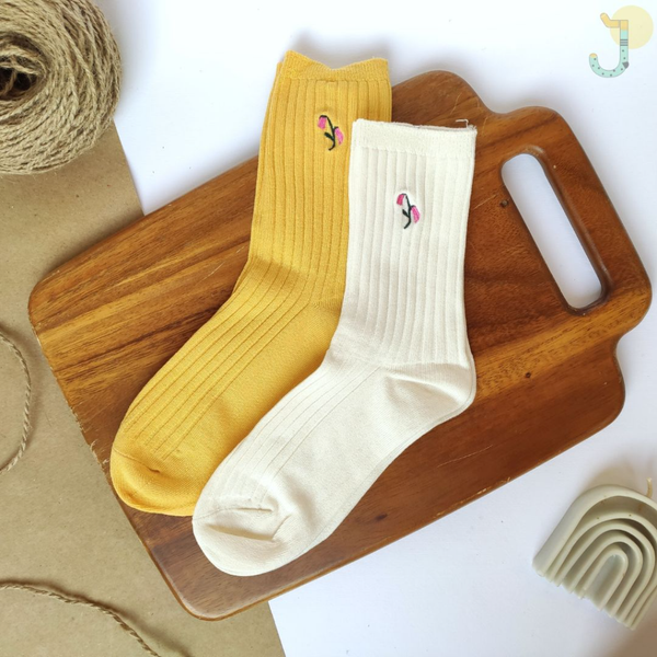 جوراب ساقدار کبریتی زنانه با گلدوزی شکوفه (2) برند وارداتی درجه یک