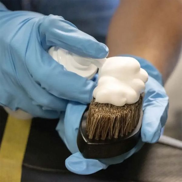 برس چرم و جیر مدل Leather Brush کد S2023