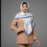 روسری  طرح بنفشه گل درشت آبی