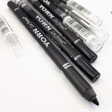 مداد چشم مشکی یورن