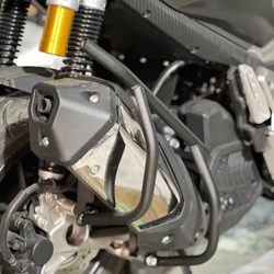 گارد اگزوز طرح ای دی وی agv کویر موتور
