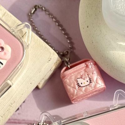 آویز طرح سبد هلوکیتی