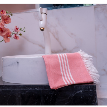 حوله دستباف دست و صورت ریسما با رنگبندی صورتی - شماره 63/01