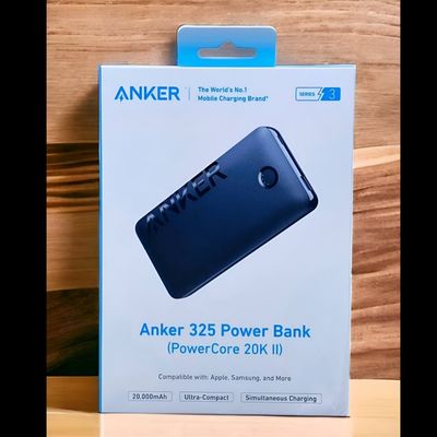 پاوربانک انکر مدل A1286 – ظرفیت 20000 میلی‌آمپر ساعت