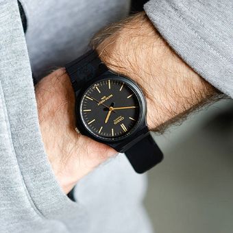 ساعت مچی کاسیو 240  های کپی مستر با جعبه