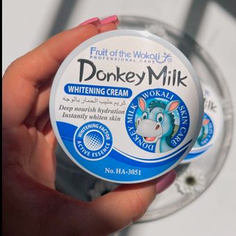 کرم سفید کننده شیر الاغ