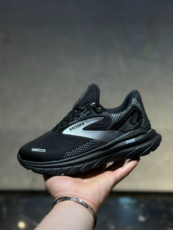 کفش بروکس 131