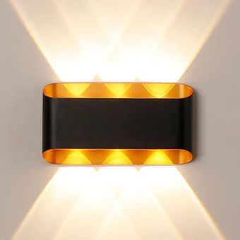 چراغ دیواری لنزدار مشکی و طلایی ضدآب کد 763