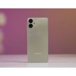 گوشی موبایل سامسونگ مدل Galaxy A06 5G دو سیم کارت 128 گیگابایت و رم 6 گیگابایت به همراه شارژر 25 وات سامسونگ