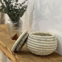 ظرف آجیل و خشکبار