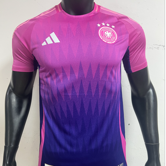 کیت پلیری دوم آلمان 24-25