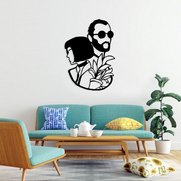 استیکر دیواری طرح لئون