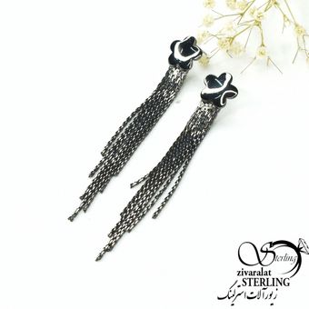 گوشواره طرح گل مشکی آویز دار کد 7050