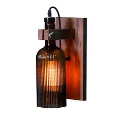 چراغ دیواری چوب و بطری
