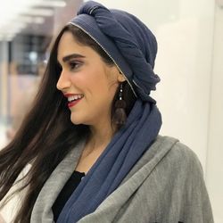 شال پلیسه نگین دار وارداتی نخی منگوله دار