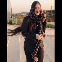 شال نخی پلیسه وارداتی مشکی نسکافه ای زارا چهارخانه درشت