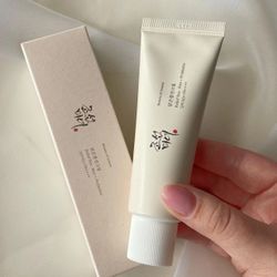کرم ضد آفتاب بی رنگ بیوتی آف جوسان با SPF50 حجم 50 میلی لیتر