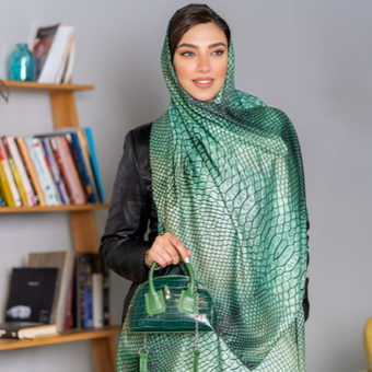 شال ابریشم توییل پوست ماری سبز
