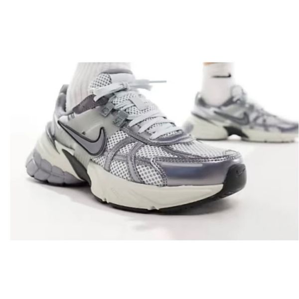 نایک وی تو کی ران پلاتینی nike V2k Run Pure Platinum ویتنام