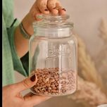 بانکه شیشه ای