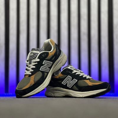 کتونی نیوبالانس مدل 990 امریکایی تولید ویتنام.