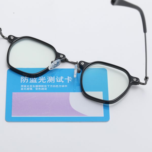 عینک محافظ چشم مدل TJ858C212-P81 Anti Blue Light