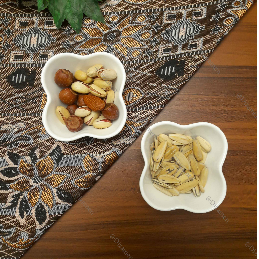 پیاله کوچک طرح گلی، 6 عددی، رنگ سفید