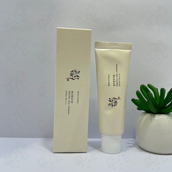 ضد آفتاب بیوتی آف جوسان(spf 50)