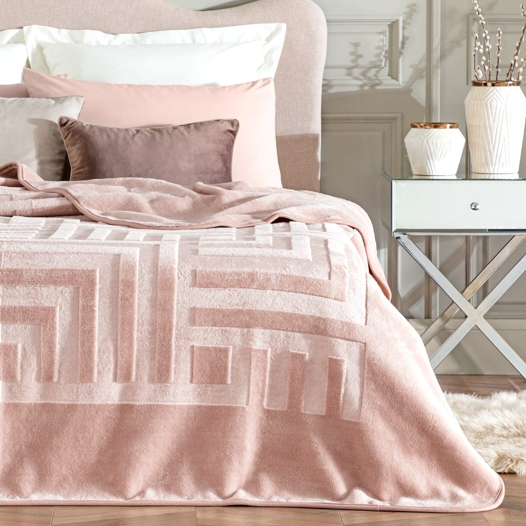 تصویر پتو مدل pudra برجسته برند مادام کوکو 2 نفر 