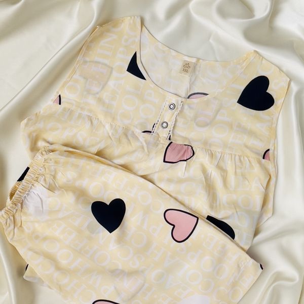 ست راحتی خانگی تاپ شلوارک قلبی