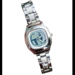 ساعت دیجیتال آنالوگ