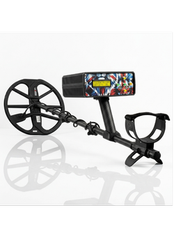 فلزیاب تفکیک دار پالسی.. آکا 8000 پرو