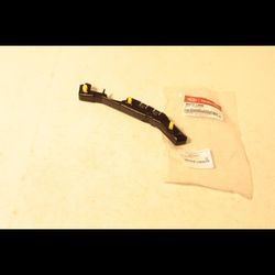 دیاق کنار سپر جلو چپ موهاوی 865132J000