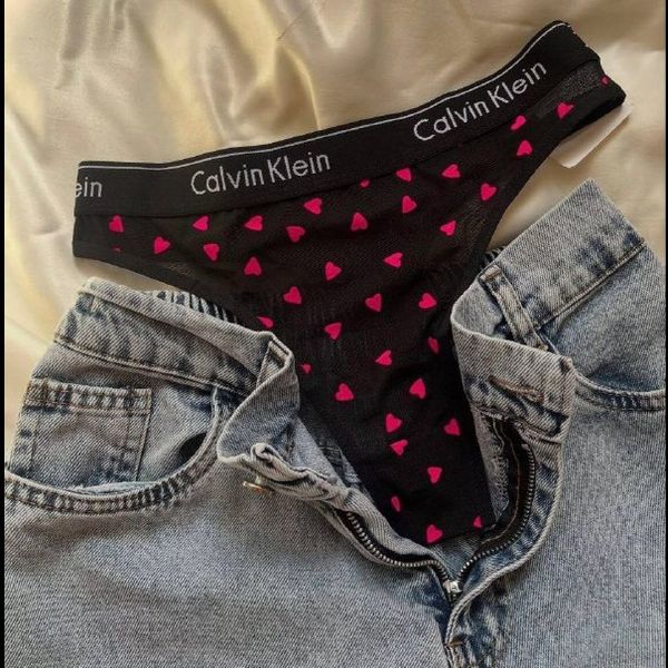 شورت لامبادا توری کلوین کلین مدل قلب صورتی کد 7208