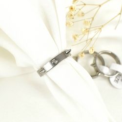 انگشتر خار دار نقره ای برند استیل کد 8730
