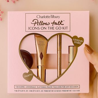 پک آرایشی شارلوت تیلبری Pillow Talk Icons On The Go Kit (سایز دلوکس)
