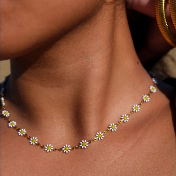 گردنبند تمام بابونه