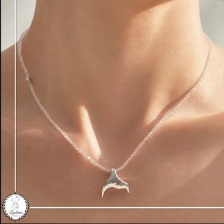 گردنبند دم وال🌊🐋