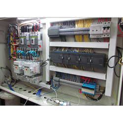 طراحی و ساخت انواع تابلو برق های صنعتی ساده و پی ال سی /  plc  به سفارش شما