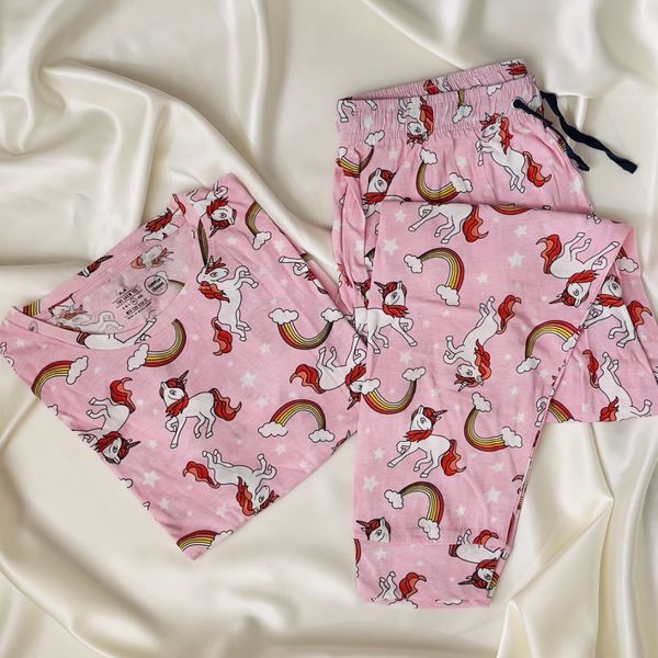 ست راحتی تیشرت شلوار طرح یونیکرنH&M