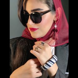 دستبند پارچه ای بنگل مشکی و سفید