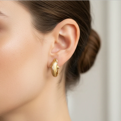 گوشواره دلفین 6.11 گرم _ کارکرده_ بدون اجرت