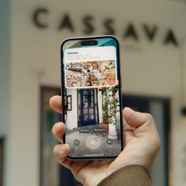 گوشی موبایل اپل مدل iPhone 16 CH دو سیم کارت ظرفیت 128 گیگابایت و رم 8 گیگابایت - رجیستر شده