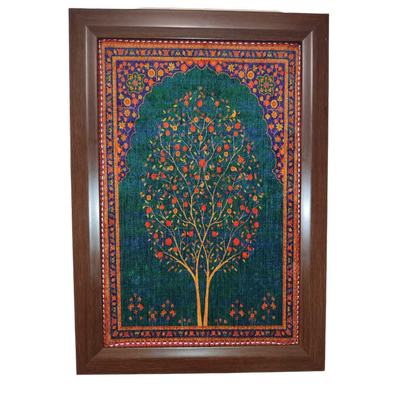 تابلو فرشینه طرح درخت زندگی انار و سیب