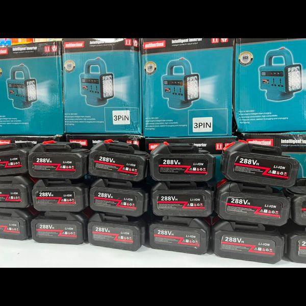 اینورتر هوشمند دسته دار 2 باطری 288 وات دو پریز شارژی قابل حمل