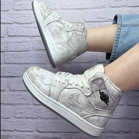 جردن 1 نیم ساق | کد: 1169