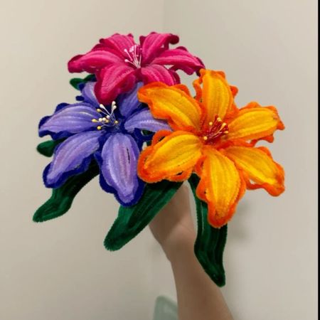 گل تک شاخه لیلیوم بزرگ