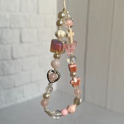 پروانه صورتی پاستیلی