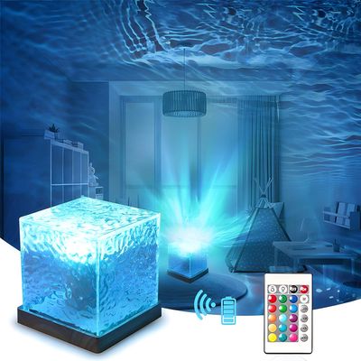 چراغ خواب مدل DYNAMIC