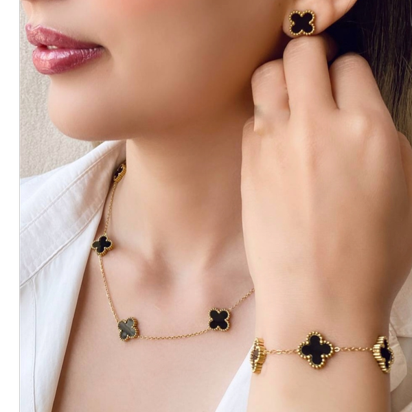 ست کامل ونکلیف گردنبند گوشواره دستبند استیل